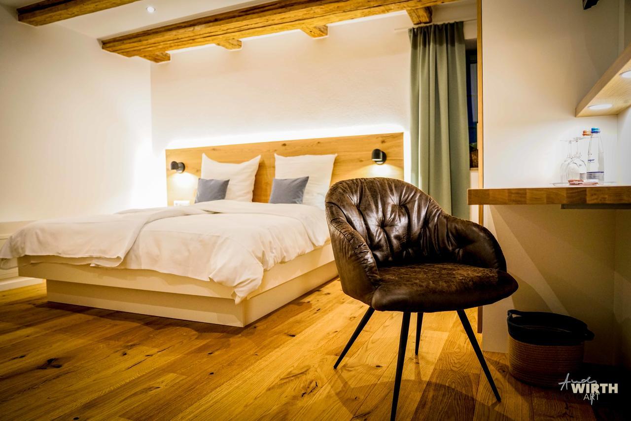 Hotel Am Markt Бизигхайм Екстериор снимка